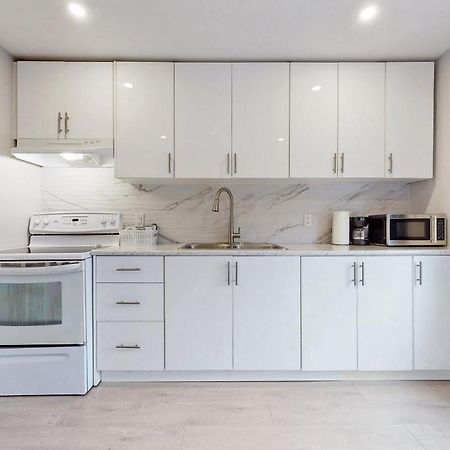 Three Bedroom In Hamilton Extérieur photo