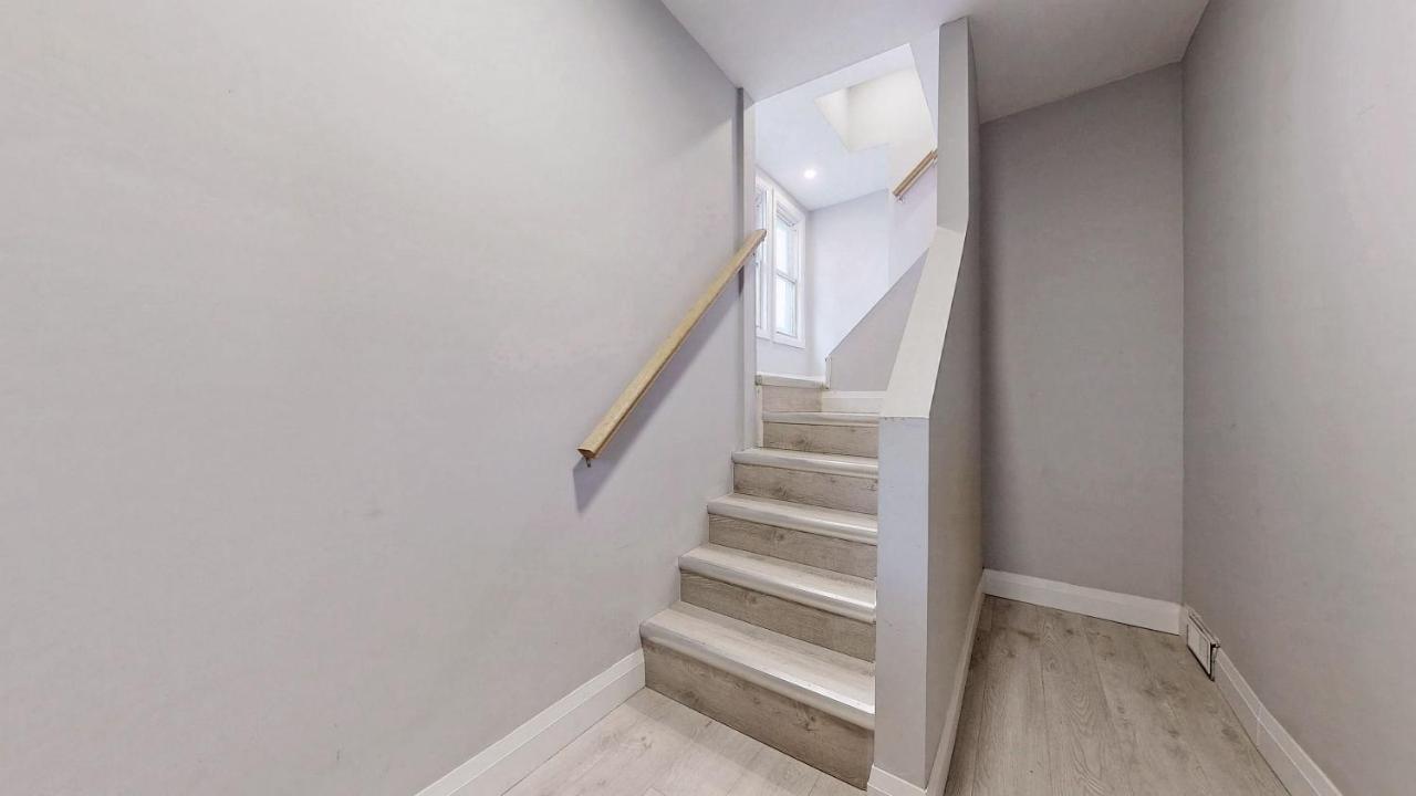 Three Bedroom In Hamilton Extérieur photo